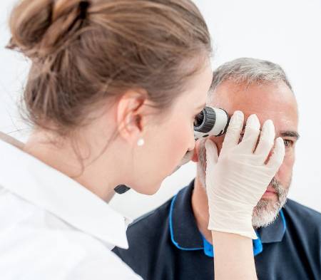 Cáncer de piel, también en el párpado