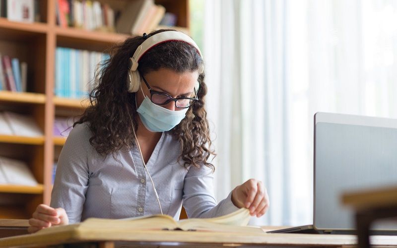 ¿Qué efectos causa la mascarilla en los ojos?