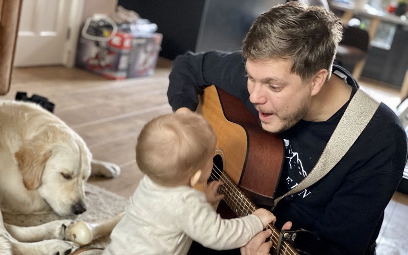 Aprende a estimular el lenguaje de los bebés