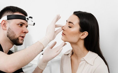 Rinoplastia ultrasónica, lo último para remodelar la nariz