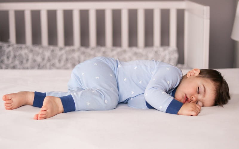 ¿Sabías que los niños también roncan?