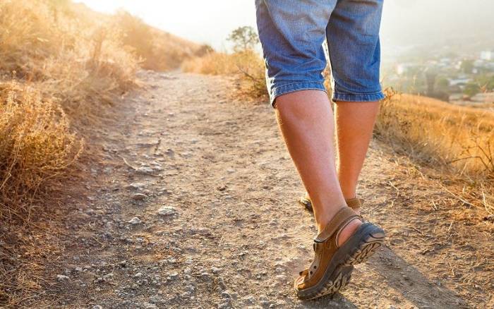 El uso de sandalias es habitual en verano