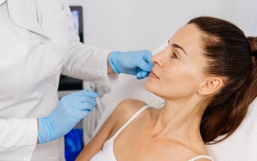 Tratamientos faciales ideales en verano y sus resultados